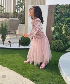 Alternative view of Tulle in pink